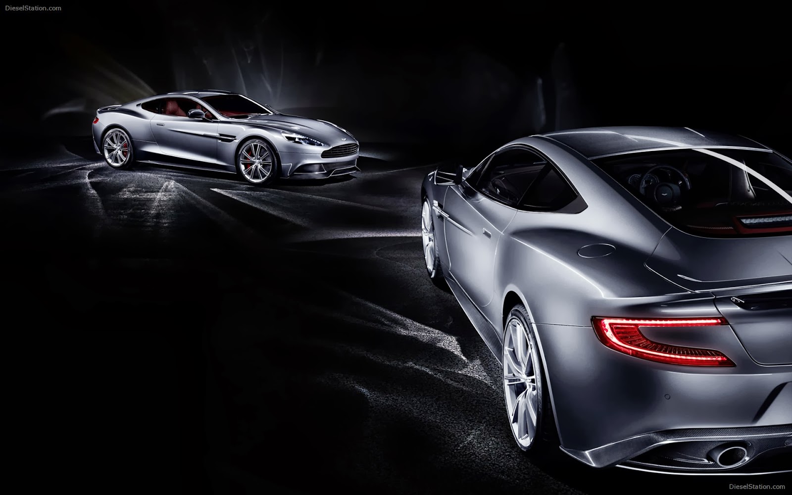 http://www.crazywallpapers.in/2014/02/aston-martin-vanquish-free-wallpapers.html