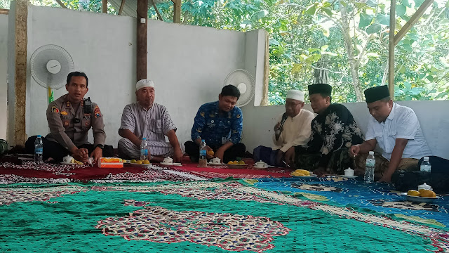 Asosiasi Kepala Desa Se-Kecamatan Pragaan ikut hadiri Jum'at Curhat bersama Kapolres Sumenep