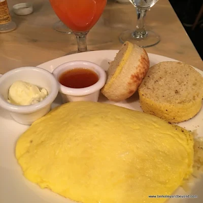 cheese omelette at Sarabeth's Upper East Side in NYC