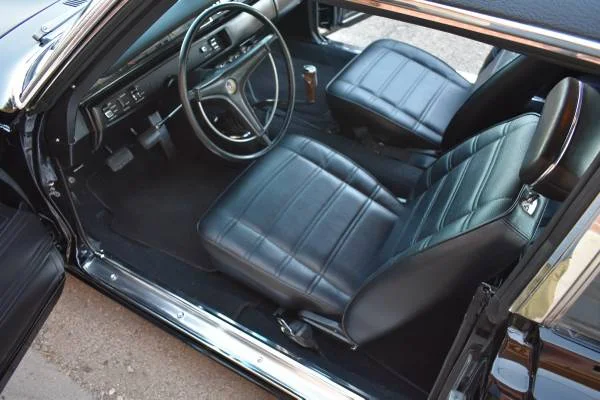 1969 Plymouth Roadrunner interior