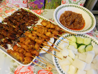 Taste of Love: Sate Ayam dan Daging