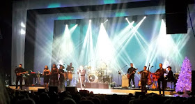 Johnny Reid in concert ~ Christmas 2013, pure bliss :: All Pretty Things
