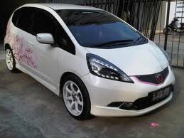 mobil drag honda jazz,  cutting sticker honda jazz silver,  motif sticker mobil jazz,  mobil jazz modifikasi,  honda jazz modifikasi ceper,  motif sticker jazz silver, 