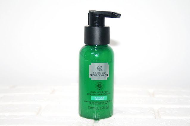 As with the Jelly Mist, this Peel is also infused with a blend of three plant stem cells, edelweiss, sea holly and criste marine and with it you will find Fair Trade moringa seed oil.   You only need 2-3 drops to massage it into the skin and as it comes into contact you can see all the dead skin come away into little balls and all without irritation. I’ve found it works best to remove with a Muslin cloth.  The second step is Smooth and for this you need Drops of Youth Concentrate. This gel like serum has a really lightweight texture that is so soothing on the skin.