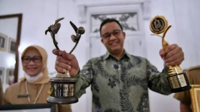 Anies Dapat Penghargaan People of The Year 2022 Padahal Sudah Tak Jadi Gubernur, Loyalis: Dulu Masuk 3 Menteri Terbaik Padahal…