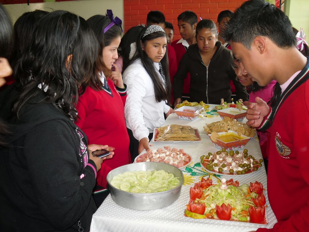 TÉCNICO EN ECOTURISMO