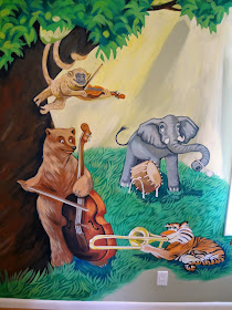 animals playing instruments mural, kids room mural with animals, animal band mural