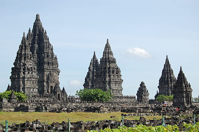 5D/4N  YOGYAKARTA HERITAGE EXPLORATION | Jogja Tour Guiding | Prambanan