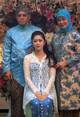 Kumpulan foto nikah edi baskoro_a.jpg