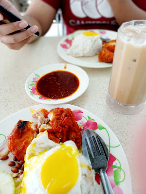 Breakfast Di Hari Sabtu Dengan Si Dia