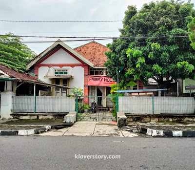 salah satu bangunan heritage yang ada di kampung Bintaran Jogja