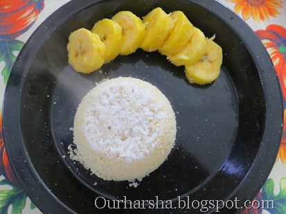 Rava puttu-steamed banana (5)