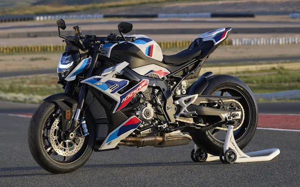 Nova BMW M 1000 R 2023