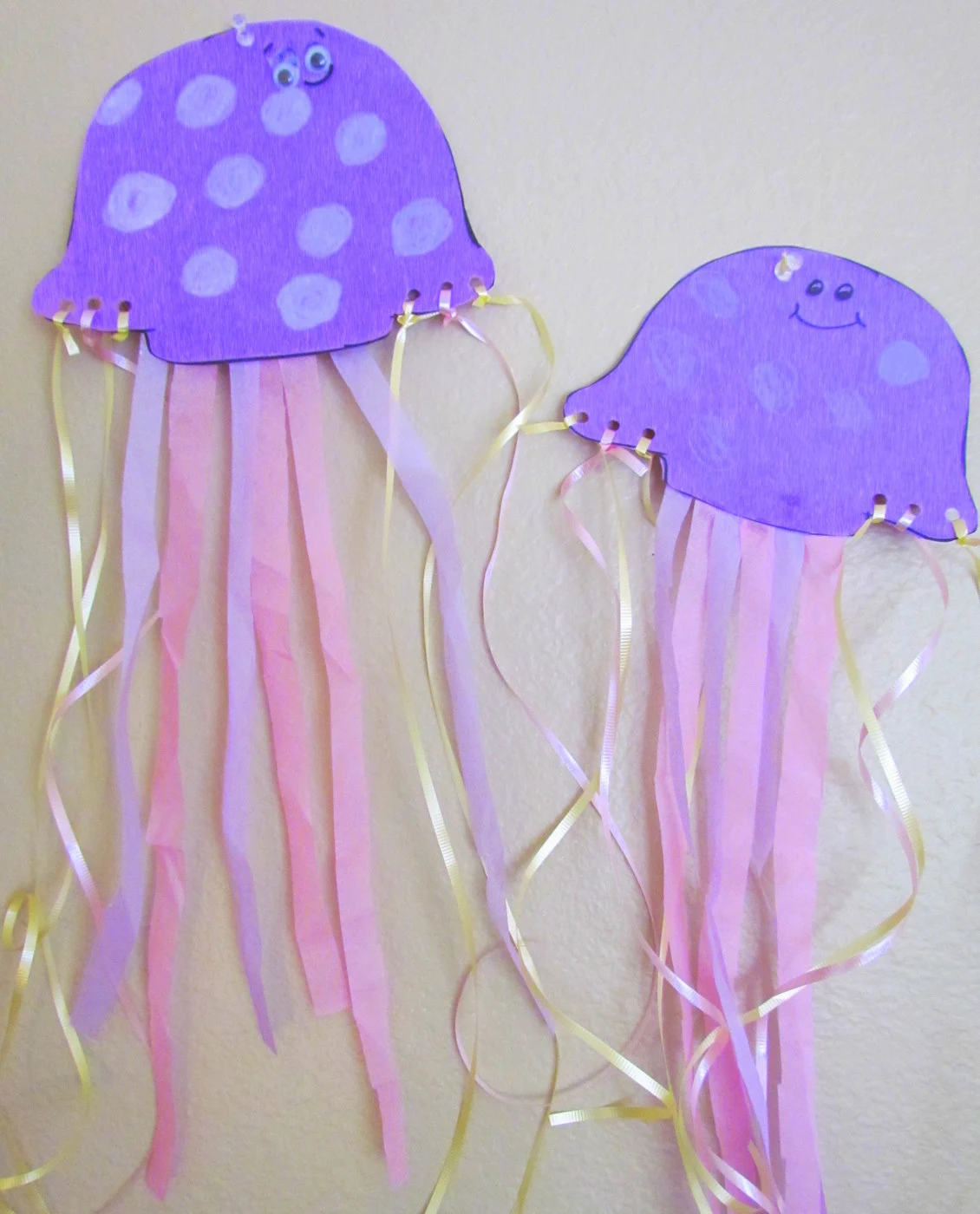 Learn To Grow: How to make a paper Jellyfish craft!