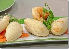 Calzoni ripieni alla parmigiana