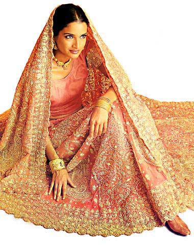 Pakistani Bridal Dresses 2011 Dresses for Beautfiul Brides online