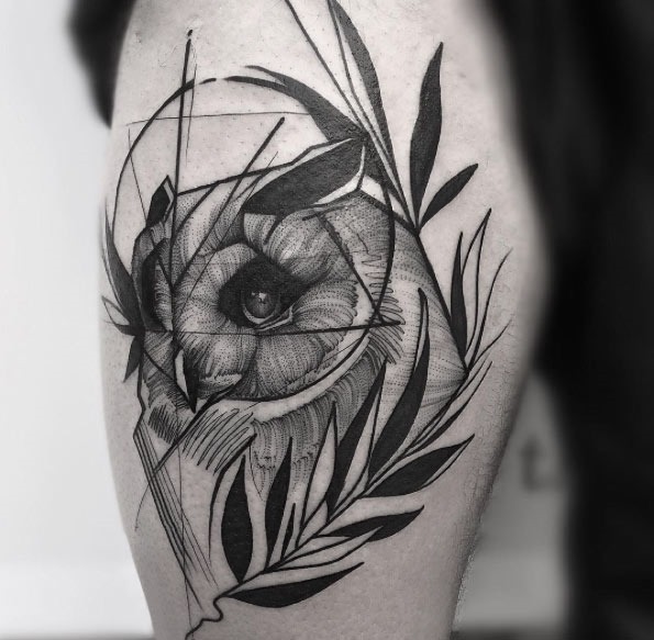 esta_coruja_tatuagem_na_coxa