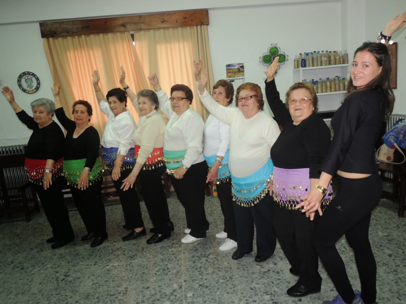 Danza del vientre. Centro de participación Activa de Olvera