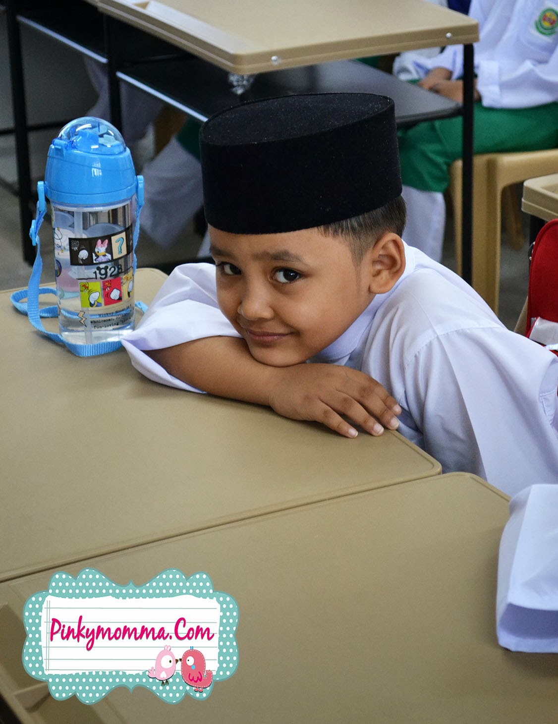 Contoh Teks Eksposisi Lingkungan Sekolah - Contoh Pom