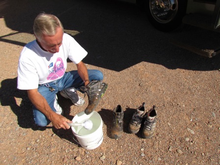 CleaningHikingGear-1-2011-10-12-19-20.jpg