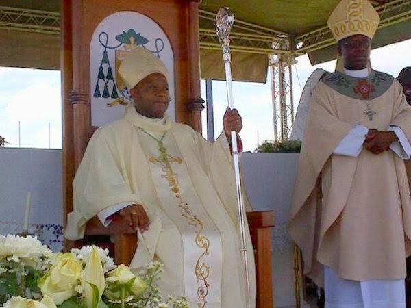 Let us give ourselves wholeheartedly to this diocese as I did myself today (Bishop Phalana)