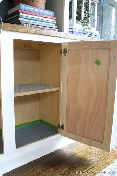label cabinet doors before painting