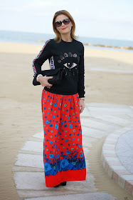 Kenzo eye sweatshirt, Asos maxi flower skirt, felpa occhio Kenzo, Fashion and Cookies, fashion blogger