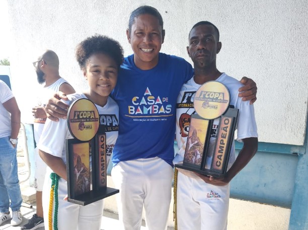 Atletas da “A Casa de Bambas” conquistam títulos na 1ª Copa Internacional de Capoeira