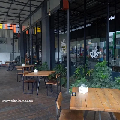 smoking area di coffee shop