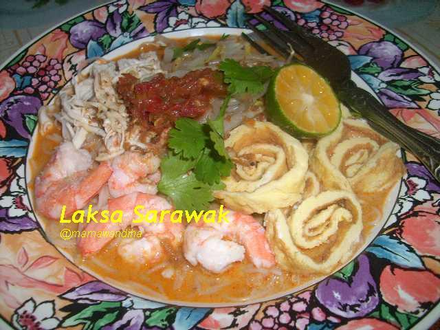 Dari Dapur MaDiHaA: Laksa Sarawak