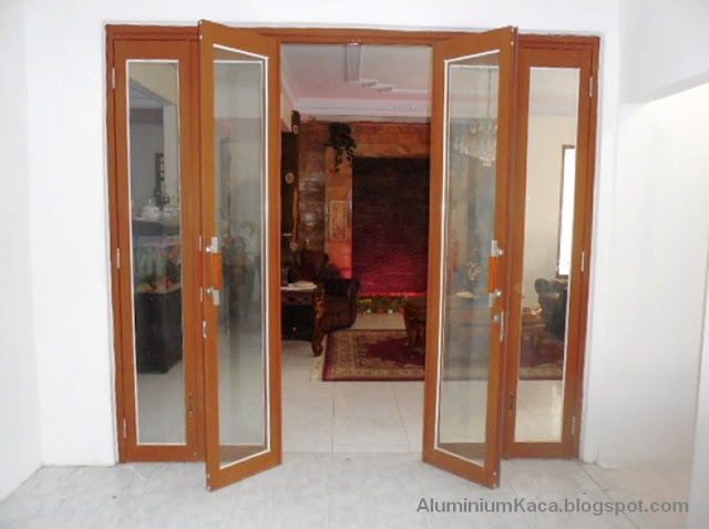 Pintu Aluminium 4 Daun