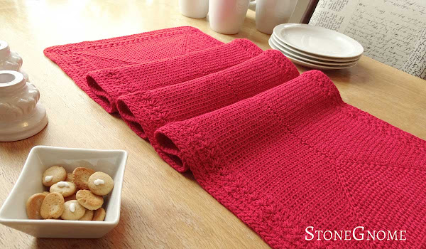 crochet table runner made from Bamboo Soft