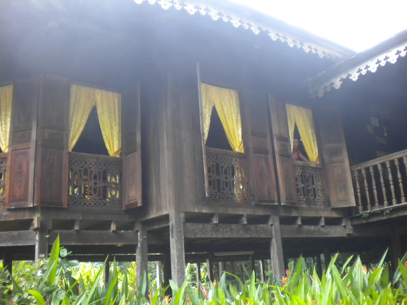 Unschooling Homeschool: Sarawak Cultural Village 