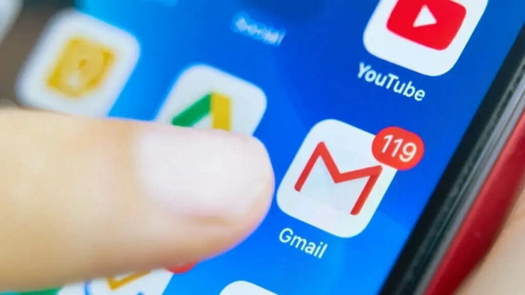 pakai GMail lebih baik dari e-mail