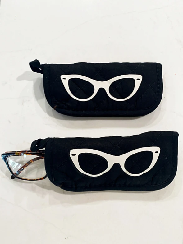 eyeglass holder with eyeglasses