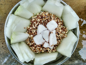 Ash gourd, Dew gram sprouts, Coconut