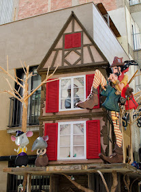 Pied Piper of Hamelin at carrer Verdi del Mig - Festes de Gracia 2023