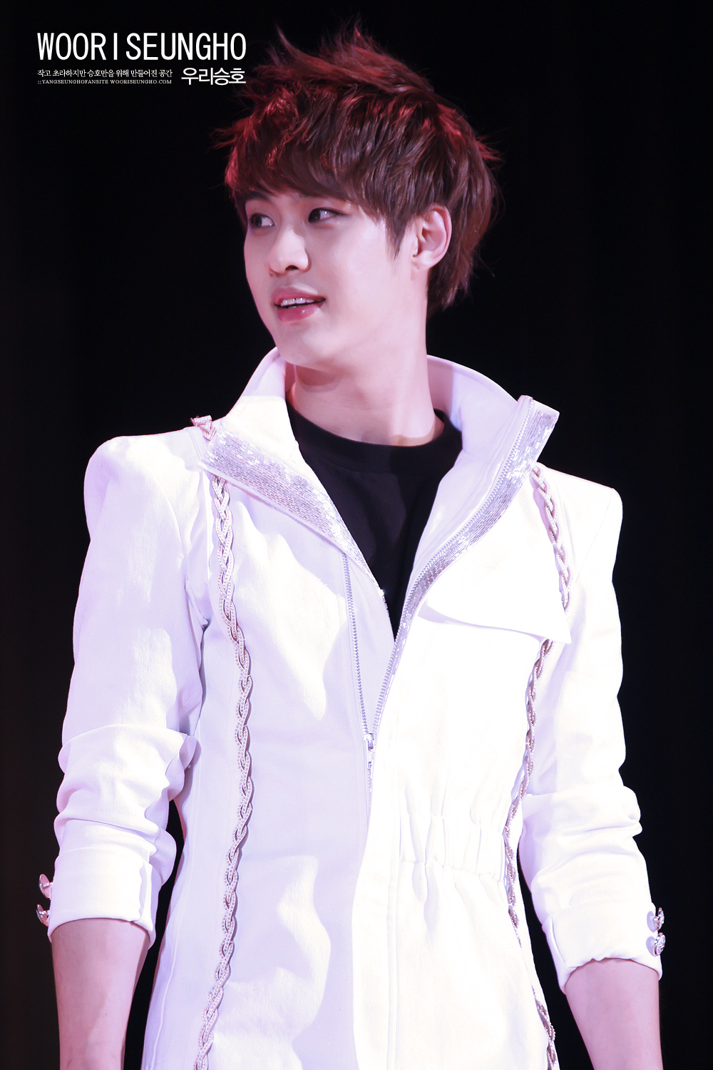 StarLoveSunshine   Y S H   PIC  SeungHo at Lotte Event  Part 2
