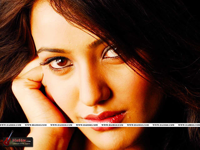 Neha Sharma Hot,Images,photoes,Stills,Wallpapers,Pictures,