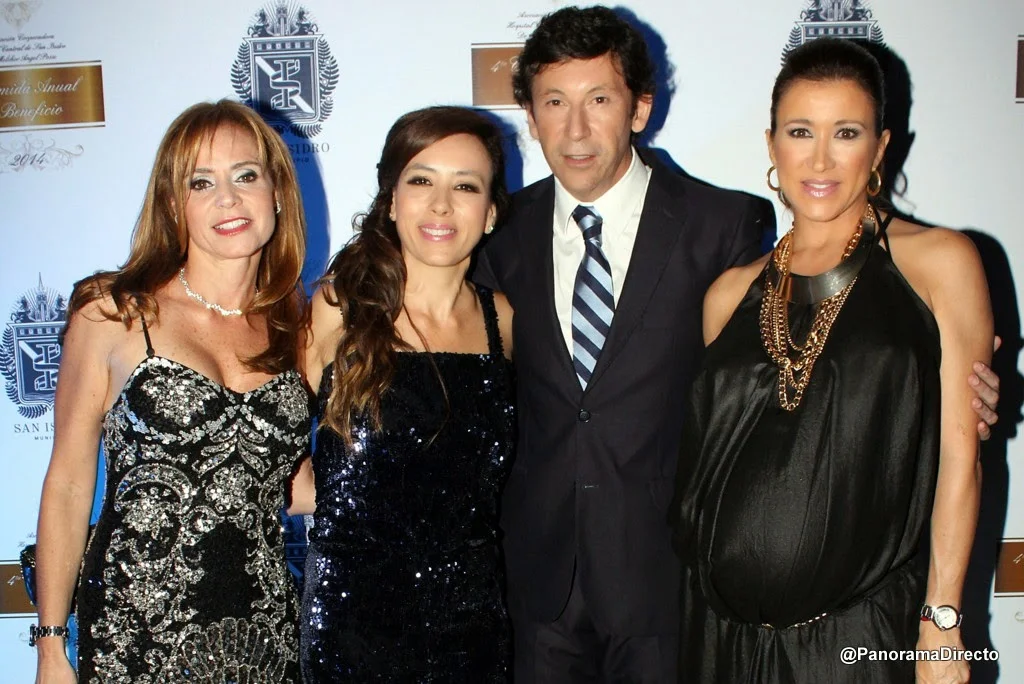 María Fernanda Nuevo, Gabriela Pochinki Gustavo Posse y Valeria Archimó