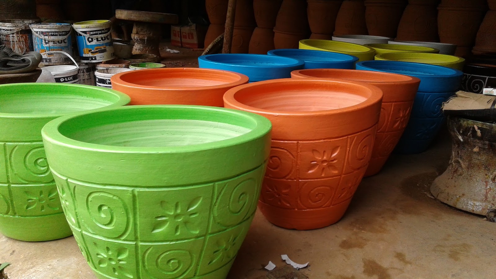 Produksi dan Jual  Pot  Warna Warni Keramik  Mulya Plered