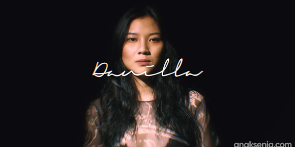 Lirik Lagu Berdistraksi – Danilla / Arti Makna dan MV