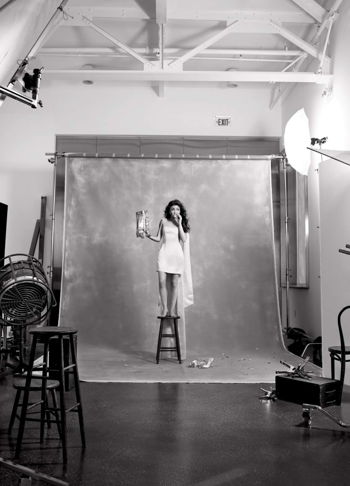 Sarah Hyland sexy fashion model photo shoot