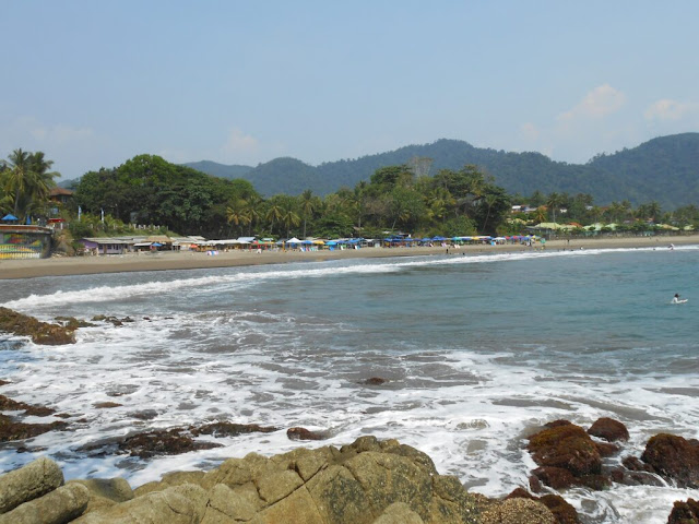 Wisata Pantai Pelabuhan Ratu Sukabumi