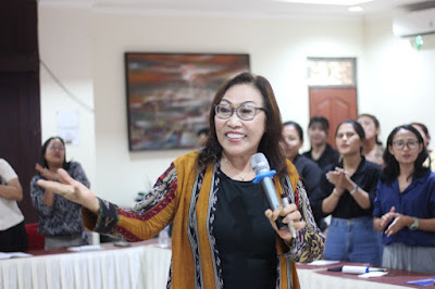 BaliCertif - Santy Sastra Public Speaking - SDM Koperasi Mitra Siaga