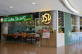 Old-School-Delights-Esplanade-Singapore