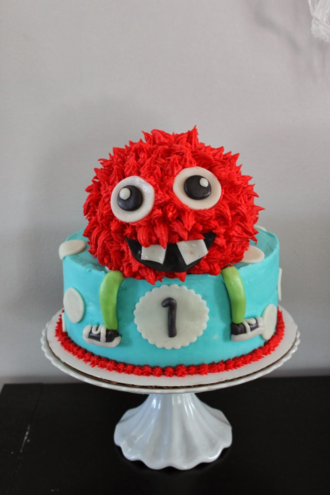 halloween cat cake pops  monster is the smash cake. I sure love him! With monster cake pops