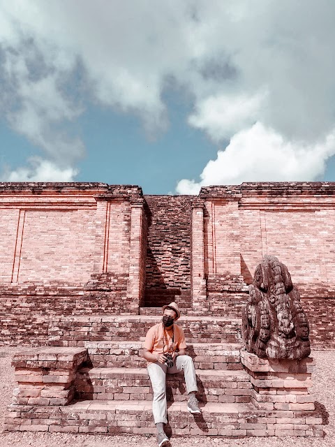 Berlibur ke Candi Muaro Jambi 