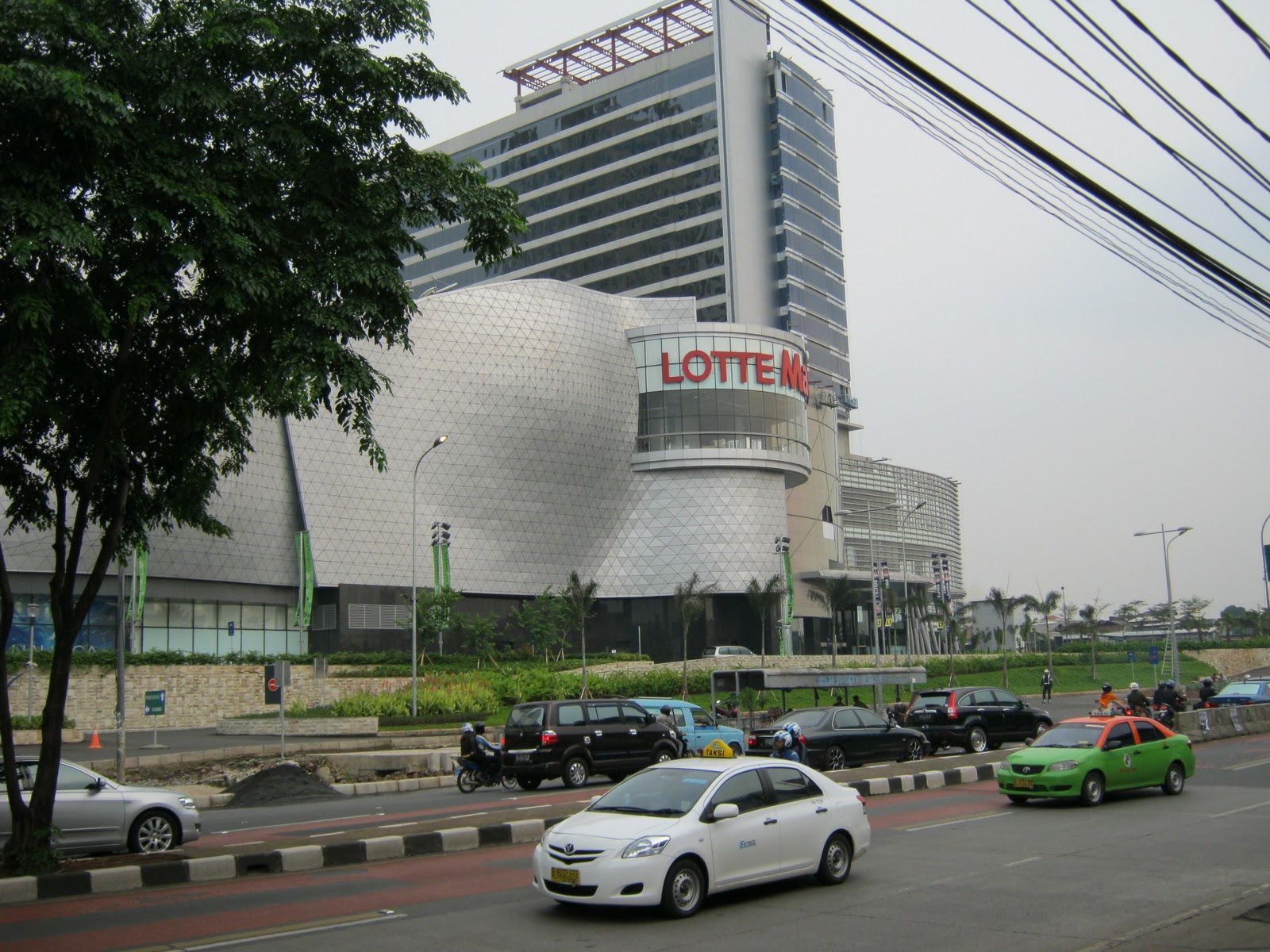 Jakarta The Exotic City : Gandaria City Mall