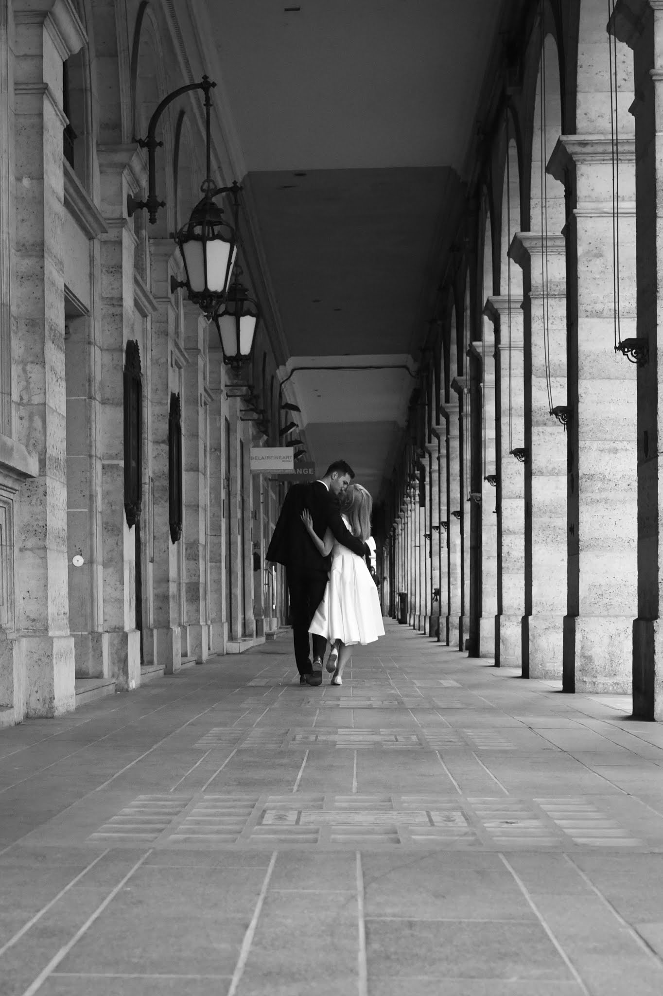 Mariés à Paris - Lovers in Paris -Photographe Mariage reportage Paris Maisons-Alfort Charenton le Pont